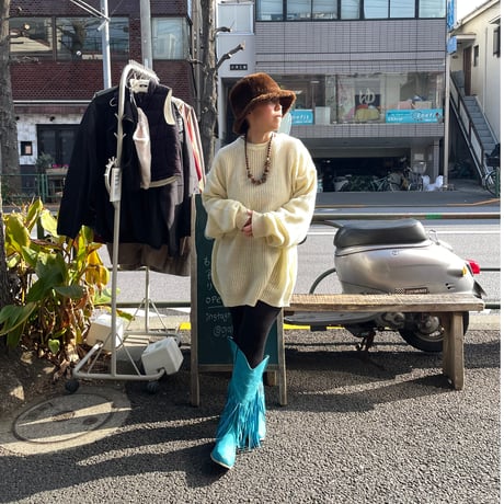[USED] ざっくり編み white 🤍 アクリル ニット