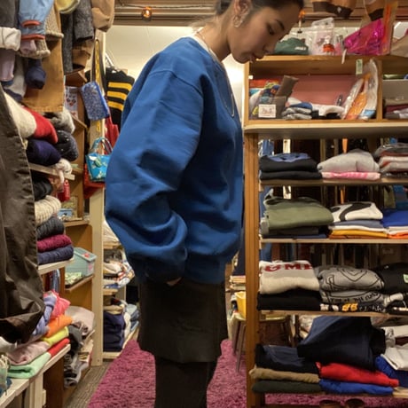 [USED] "FRUIT OF THE LOOM" BLUE SWEAT