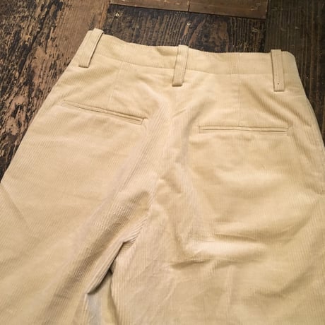 [USED] クリーム色のコーデュロイPANTS