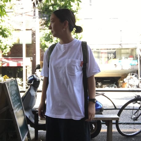 [USED] MoMA ポケTee