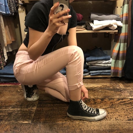 [USED] サラサラ PINKタックパンツ