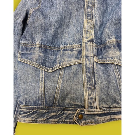 [USED] vintage GUESS🤎DENIM JKT