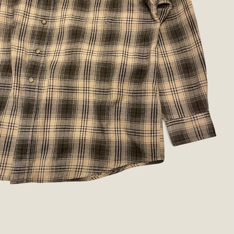 [USED] "AMERICAN EAGLE" チェック柄B.Dシャツ！