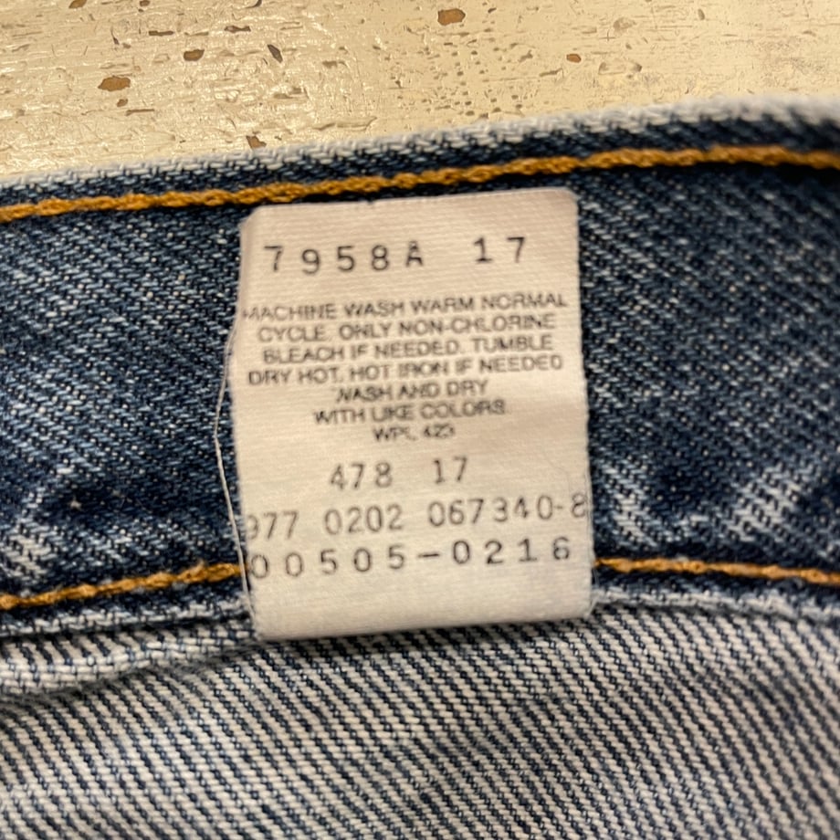 650ac1376c50d704cb41b597