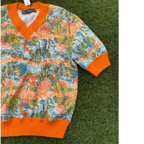 [USED] リブがかわいいショート丈 TOPS🧡