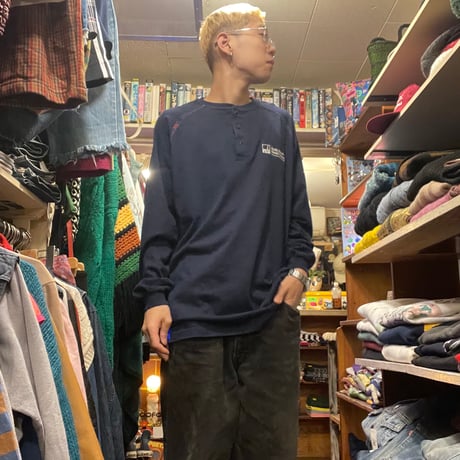 [USED] ネイビー　ヘンリーネックtops