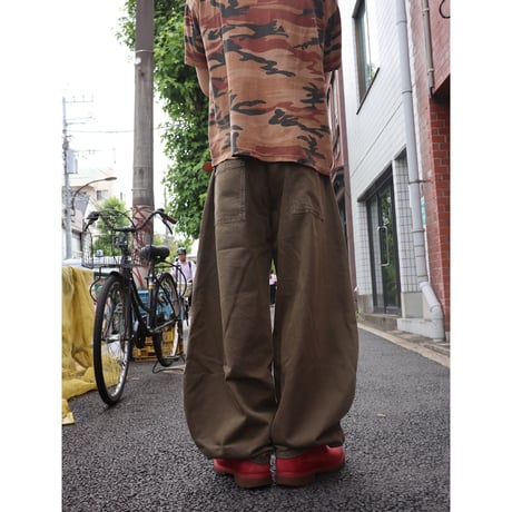 [USED] WIDE KHAKI PANTS  size:33×31