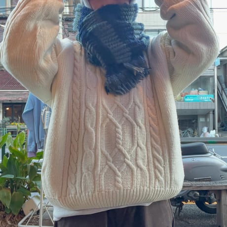 [USED] White🤍ケーブル ニット