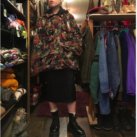 [USED] vintage Switzerland マウンテン CAMO JKT