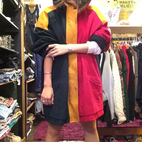 [USED] めちゃかわいいカラフルコート