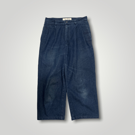 [USED] Levis 2タック DENIM パンツ