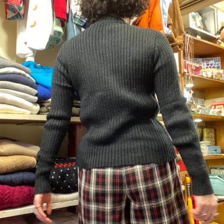 [USED] みつばち🐝リブニット