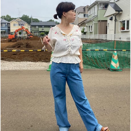 [USED] コットンガーゼ刺繍TOPS