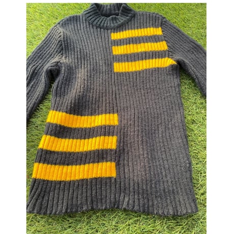 [USED] BLACK×YELLOW 🖤💛リブニット