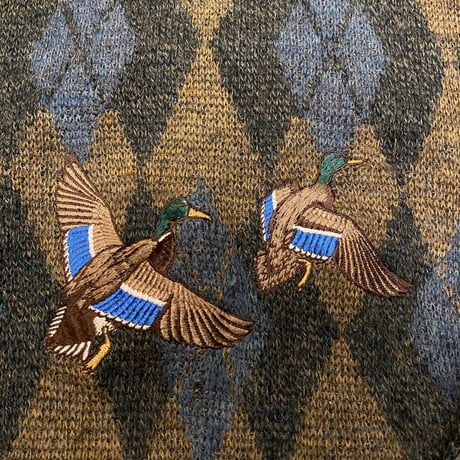 [USED] アーガイル 🦆刺繍ニット