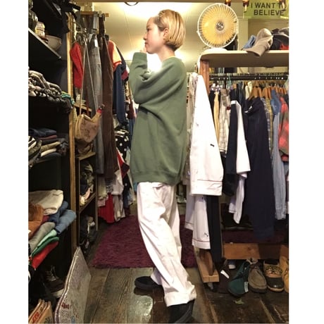 [USED] 渋めグリーンのBIG SWEAT
