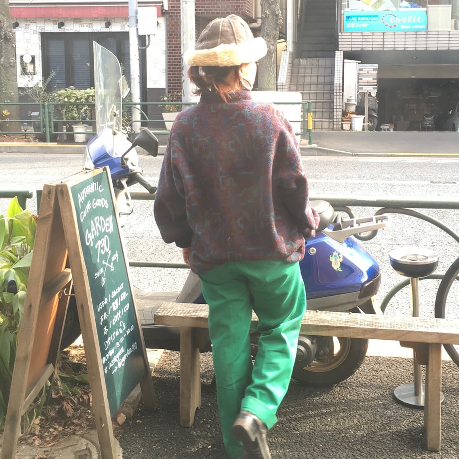 5c230ae1c3976c195ceed7e2