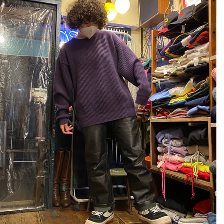 [USED] made in PAKISTAN!! LEATHER PANTS