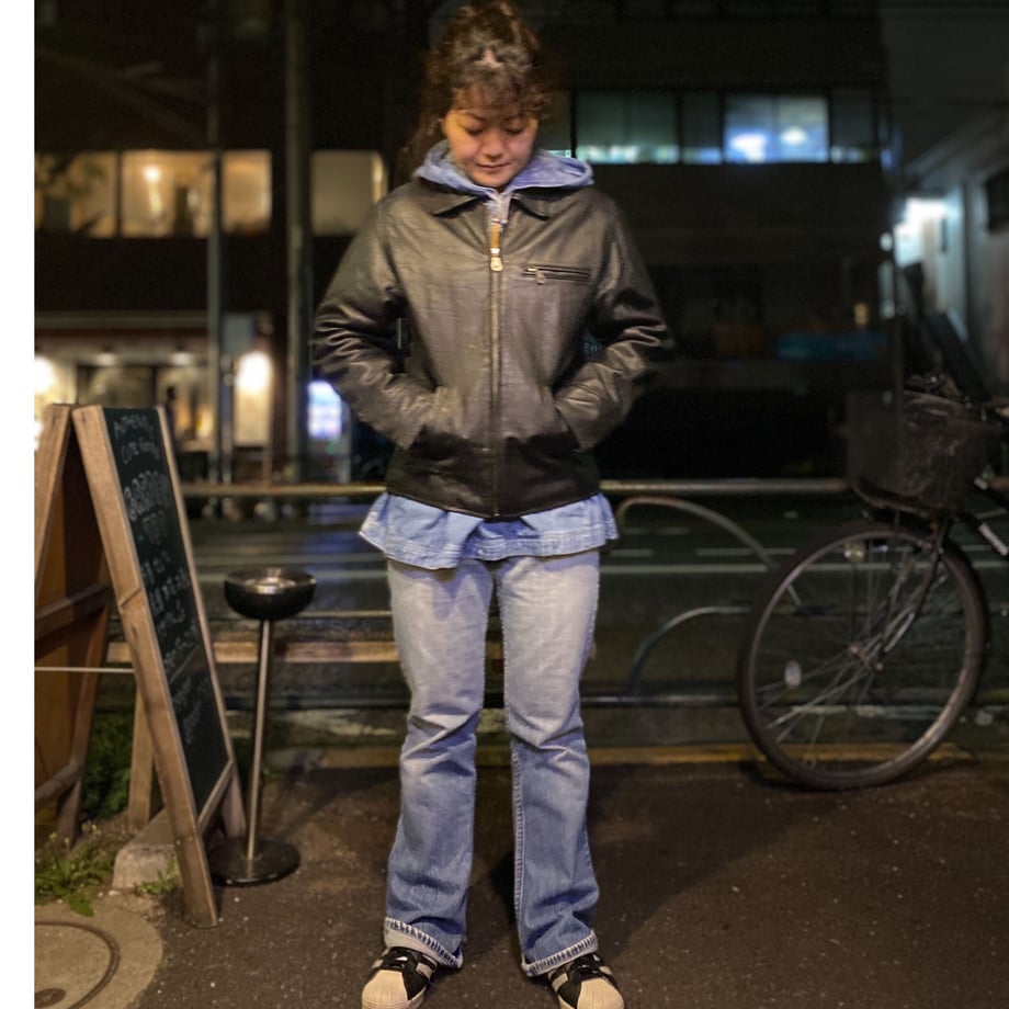 6055d0959dbfee34584a2efd
