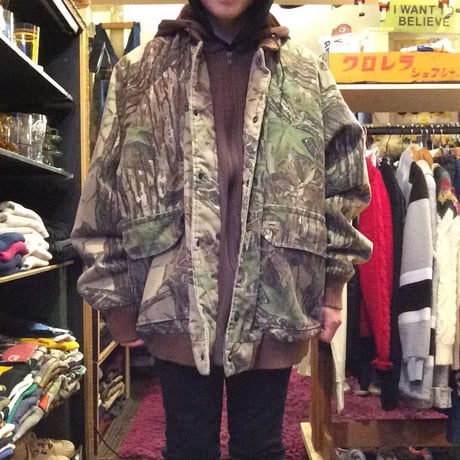 [USED] 重ね着風 CAMO フードJKT 中綿入り