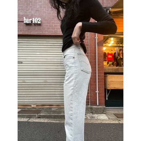 [USED] Levi's 26501 (W26 L29)