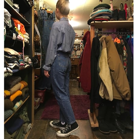 [USED]   Levi's 17501 High-Waist W26