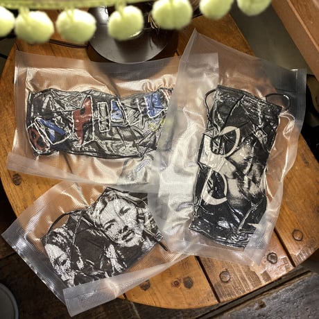 [PERO] リメイク マスク -vintage tee-