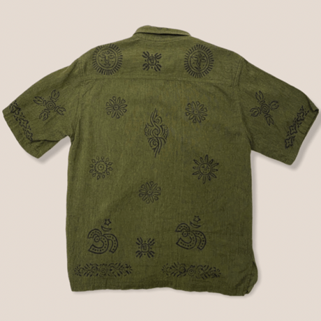 [USED] made in NEPAL カーキシャツ