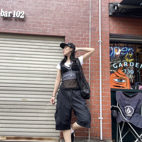 [USED] BLK FEED CARGO SHORTS