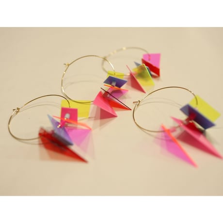 [BENICOTOY] △▶︎□  フープピアス  / カラー