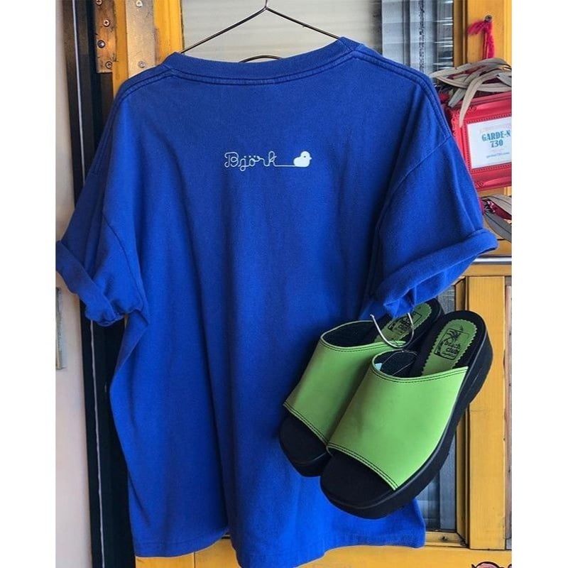 bjork Tシャツ ビョーク It's Oh So Quiet ビンテージ 楽天市場】Bjork ビョーク THE QUIET MUSE OF THE NORTS Björk