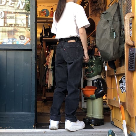 [USED] Levi's 512 SLIM BLACK DENIM