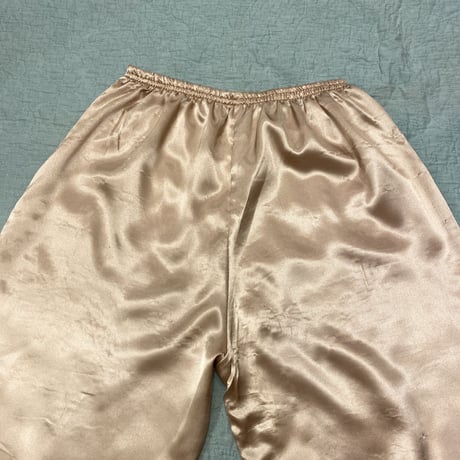 [USED] シャンパンゴールド🌟サテン パンツ