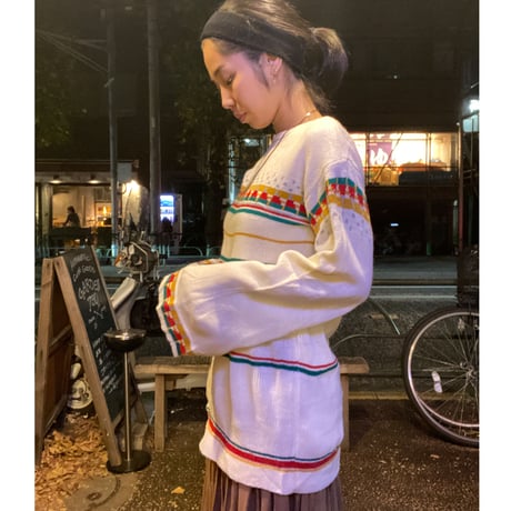 [USED]  かわいい形♡フレアセーター