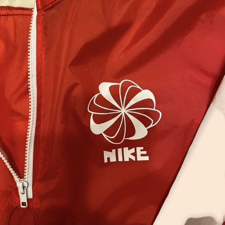 [USED] NIKE NYLONプルオーバー