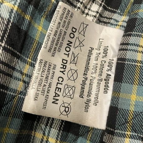 [USED] オイルド ベスト made in ENGLAND.