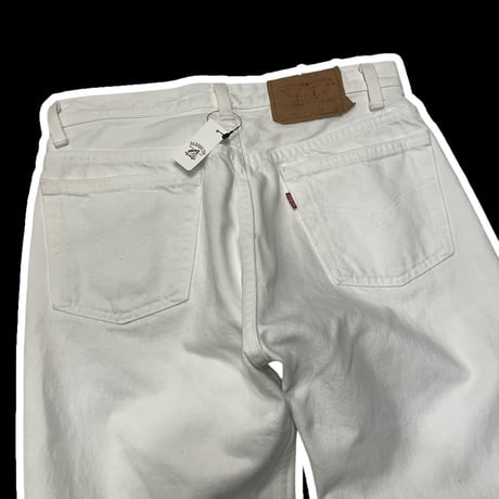 [USED] Levi's"501" WHITE (W29/L30)
