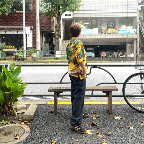 [USED] 渋め レーヨン アロハシャツ🌺