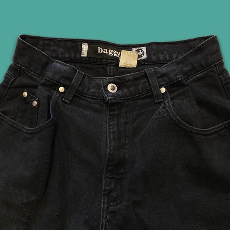[USED] Levis cut off  SILVER TAB🖤BLACK