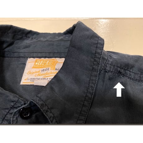 [USED] BLACK SILK SHIRTS