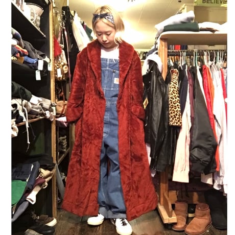 [USED]  モコモコふわふわ 赤色ガウン