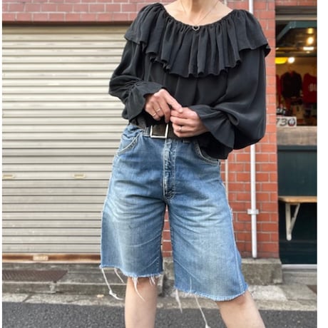 [USED] SILK フリルオフショルダートップス🖤