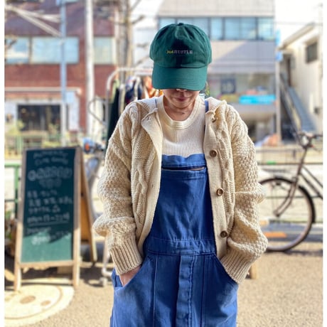 [USED] かわいいデザイン♡  フード付きニットカーディガン