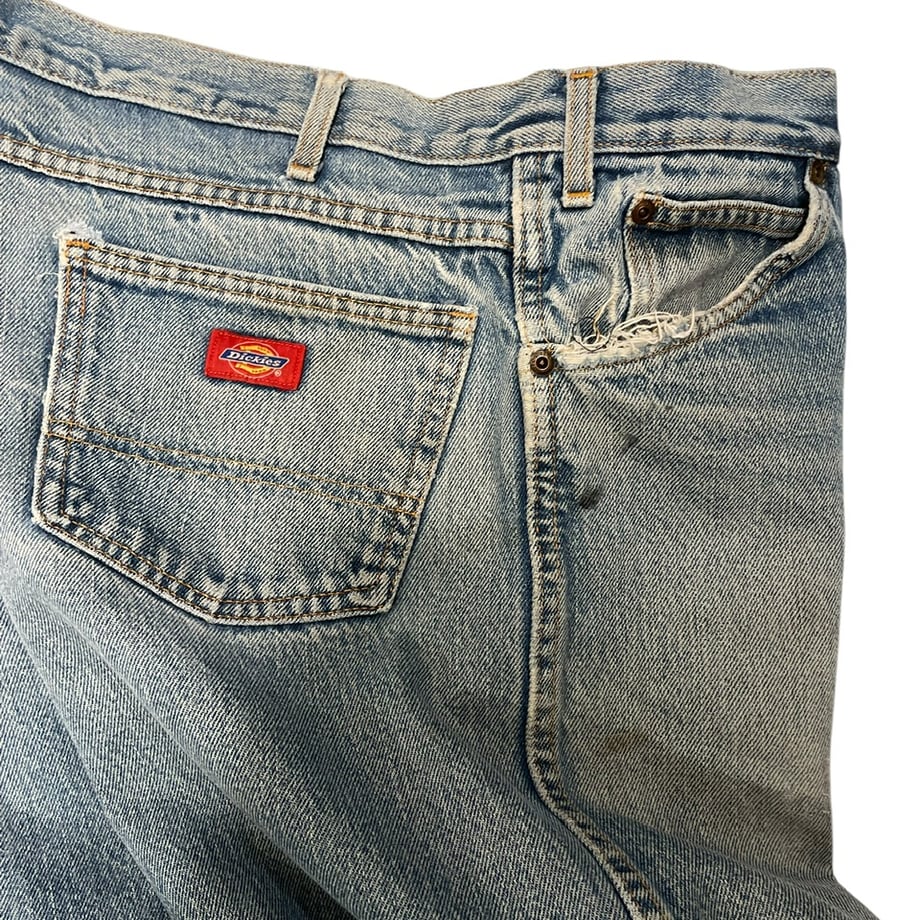 67b853cc717c4204108fda08