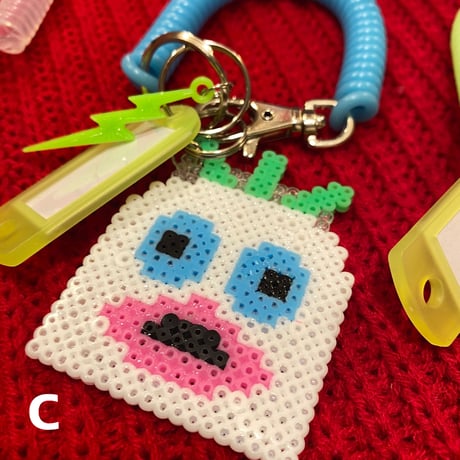 [BENICOTOY] くるくる ビーズ キーホルダー