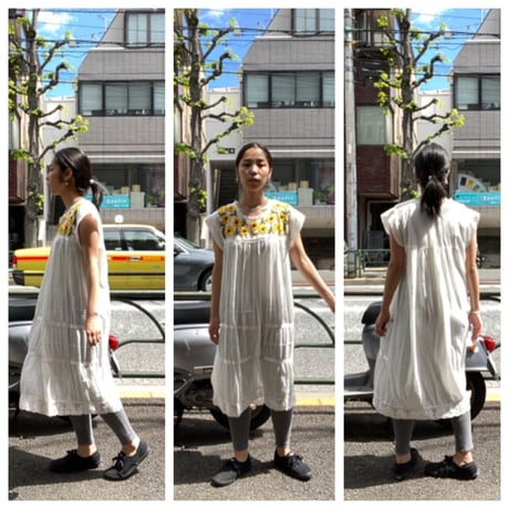 [USED]ひまわり刺繍ワンピース