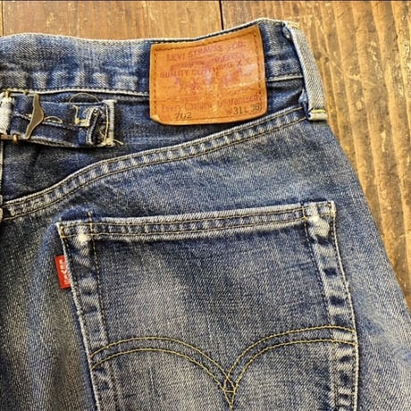 [USED] 1997s Levis 702 シンチバック