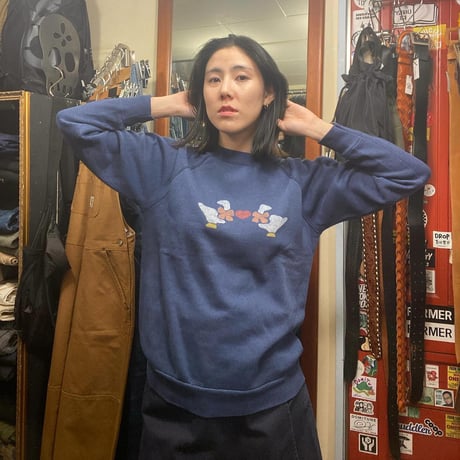 [USED] VINTAGE SWEAT🎀