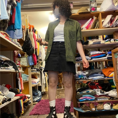 [USED] made in NEPAL カーキシャツ