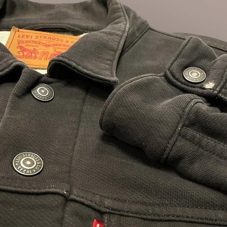 [USED] Levis BLACK SWEAT JKT